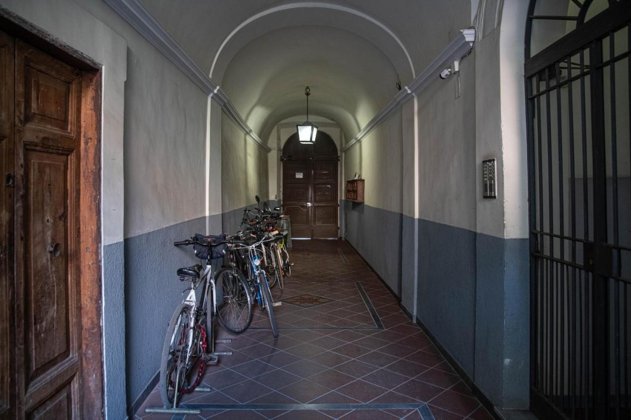 Trastevere Colorful Apartment With Terrace! Rome Exterior photo