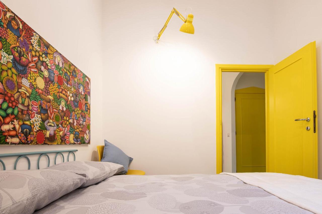 Trastevere Colorful Apartment With Terrace! Rome Exterior photo